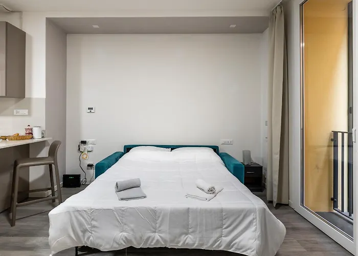 A Due Passi Da Piazza Maggiore 4 볼로냐